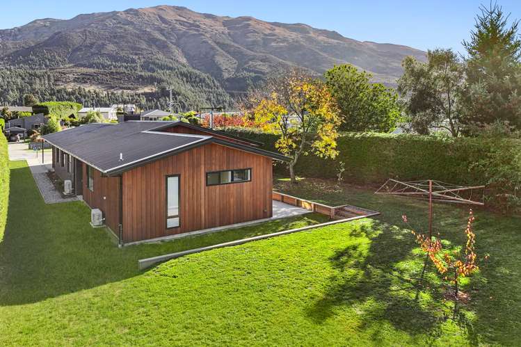 22 Bodkin Street Lake Hawea_16