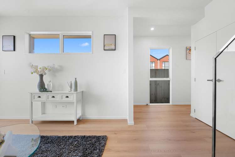 111 Tributary Parade Karaka_12