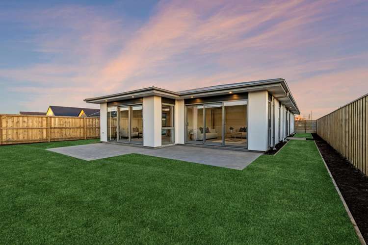 54 Greenslade Drive Lincoln_10