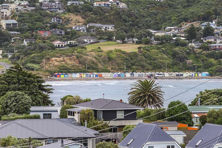 3/22 Richard Street Titahi Bay_2