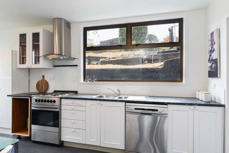 17 Riselaw Road Calton Hill_12