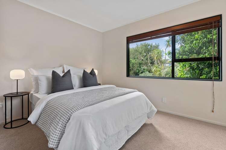 2/46 Matipo Road Mairangi Bay_10