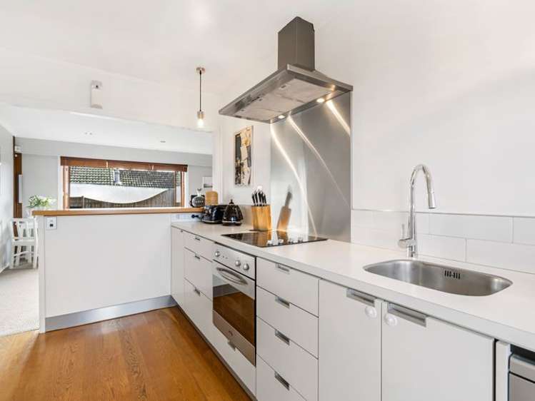 2/130 Barrack Road Mount Wellington_2