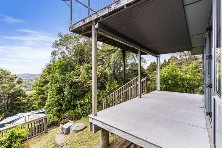 318 Forest Hill Road Waiatarua_35