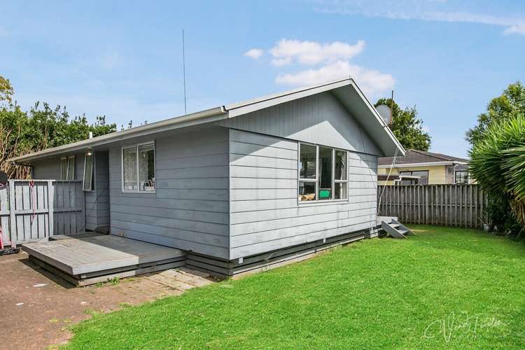 2/3 Cross Street Papakura_3