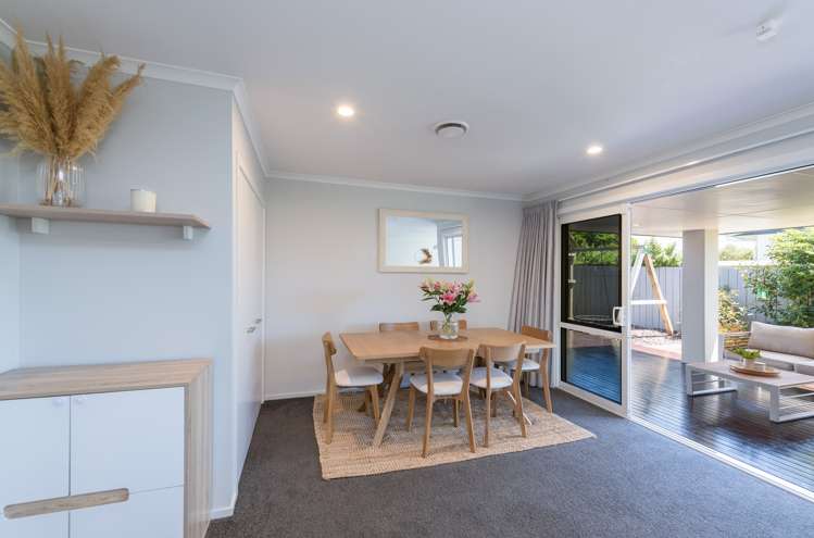 29 Leicester Street Stoke_11