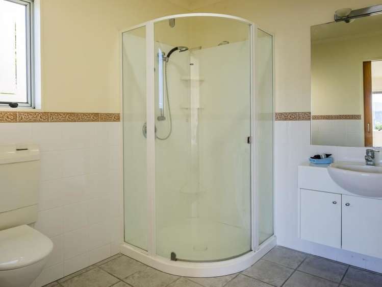 62 Nevay Road Karaka Bays_12