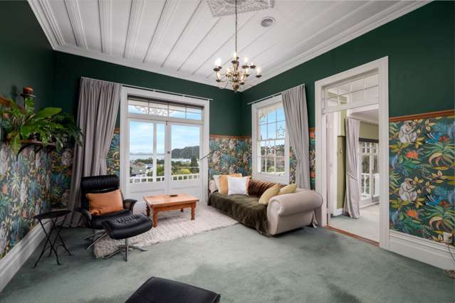 Charm, Breathtaking Views – Vendors Ready to Move