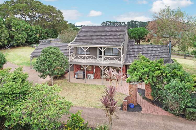 214 Razorback Road Bombay_16