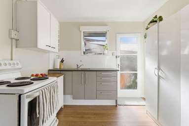 2/15 Phoenix Place_2