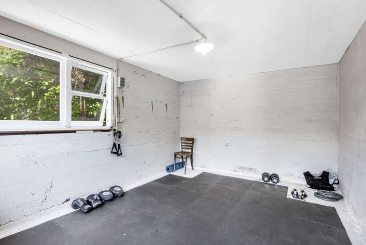 63 Airlie Road Plimmerton_19