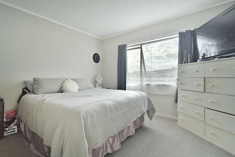 1/2 Arklow Place Flaxmere_5