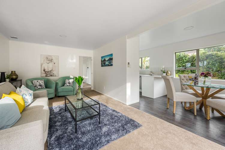 8 Pitcher Place Glen Eden_7