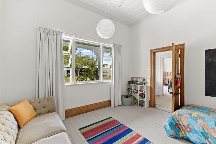 11B Peakes Road St Johns Hill_14