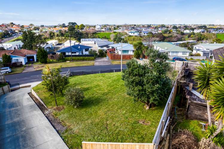 180 Seaview Road Westown_6