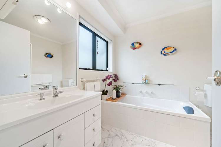 11 Nypa Way Somerville_14