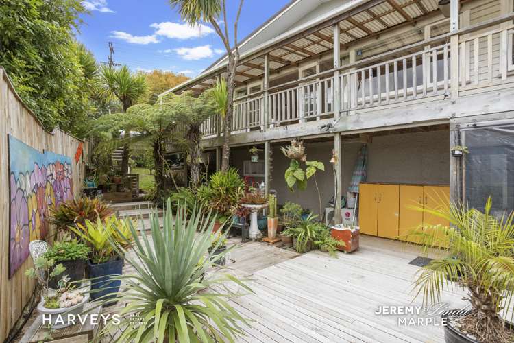 12 Highland Avenue Titirangi_11
