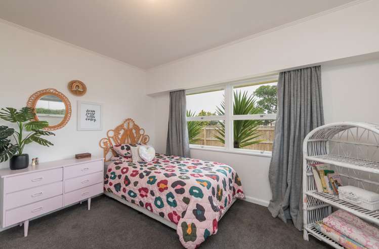 15 Marlowe Street Stoke_24