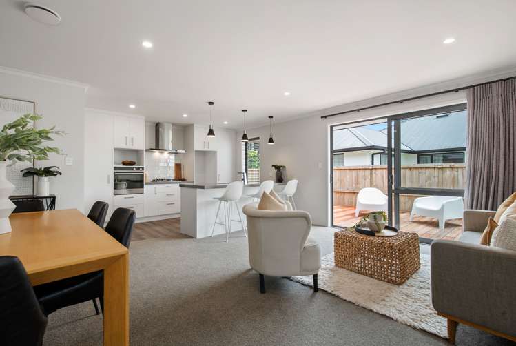 22 Drower Glen Flagstaff_3