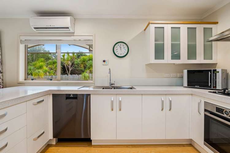 48 Jelas Road Red Beach_9