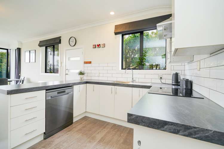 130 Terrace Street Rosedale_11