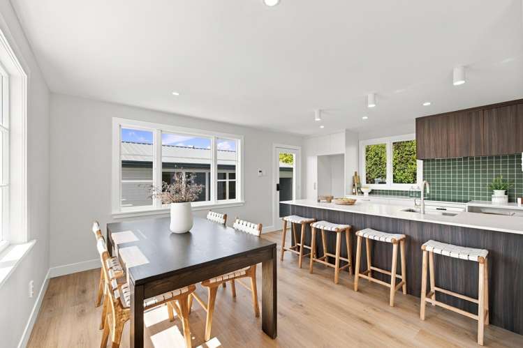 81 Blighs Road_4