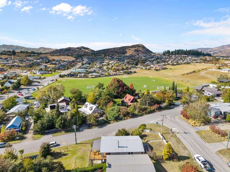 70 Beech Street Wanaka_23