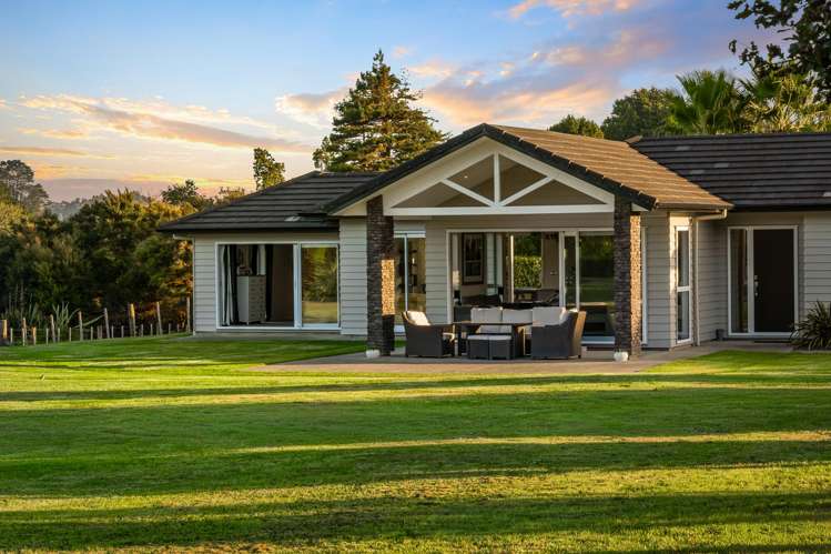 1 Ngaire Close Wainui_25