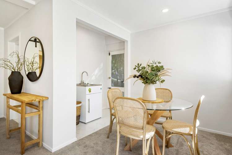 2/35a Rangatira Road Beach Haven_26