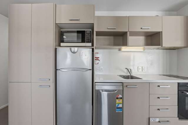 6F/208 Hobson Street Auckland Central_3