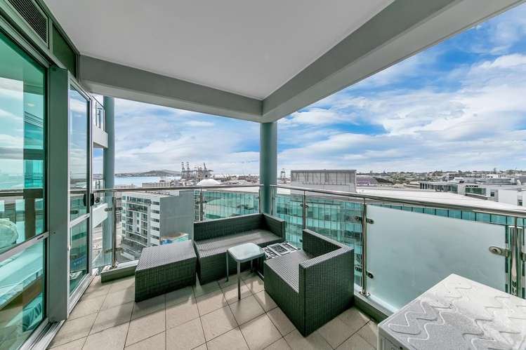 1211/30 Beach Road Auckland Central_11