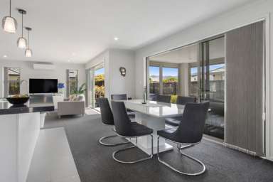 8 Gleneagles Drive_3