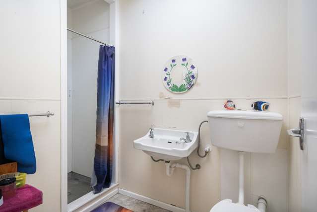 72b Queen Street West Levin_3