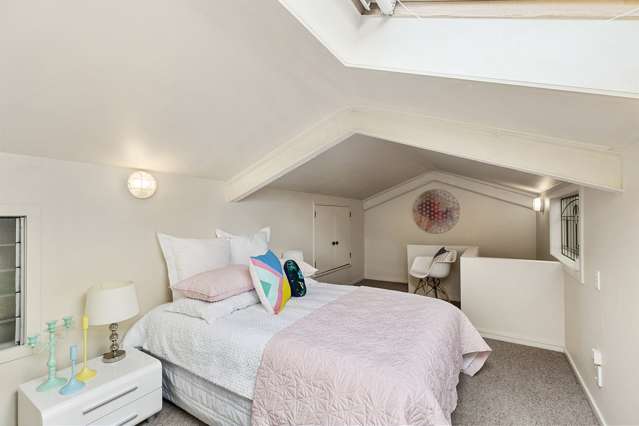 2/1 Vivian Street Te Aro_1