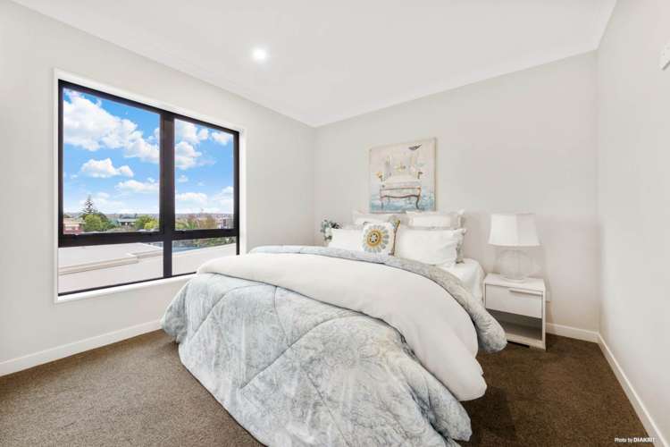 3182c Great North Road New Lynn_11