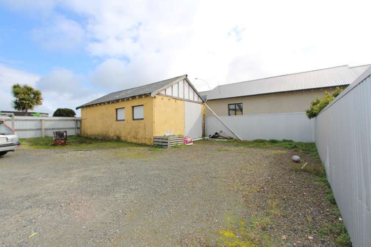 2 Herbert Street Gladstone_11