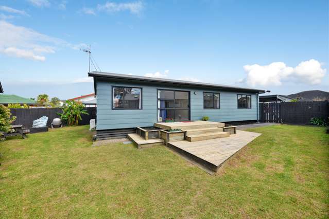 19A & 19B Glenhaven Place Te Atatu Peninsula_3