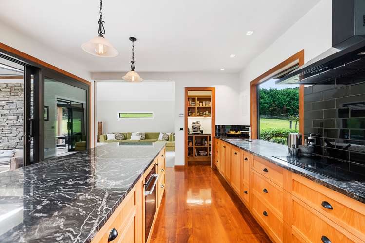 55 Puketotara Road Glenbervie_17