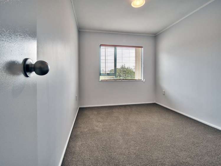 5/351 West Coast Road Glen Eden_9