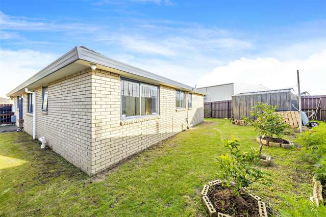 24 Scotts Field Drive Takanini_2