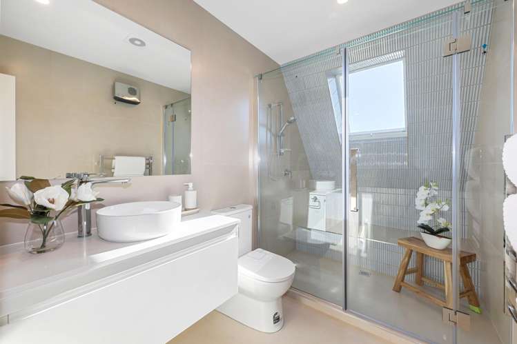 6/70 Isleworth Road Bishopdale_13