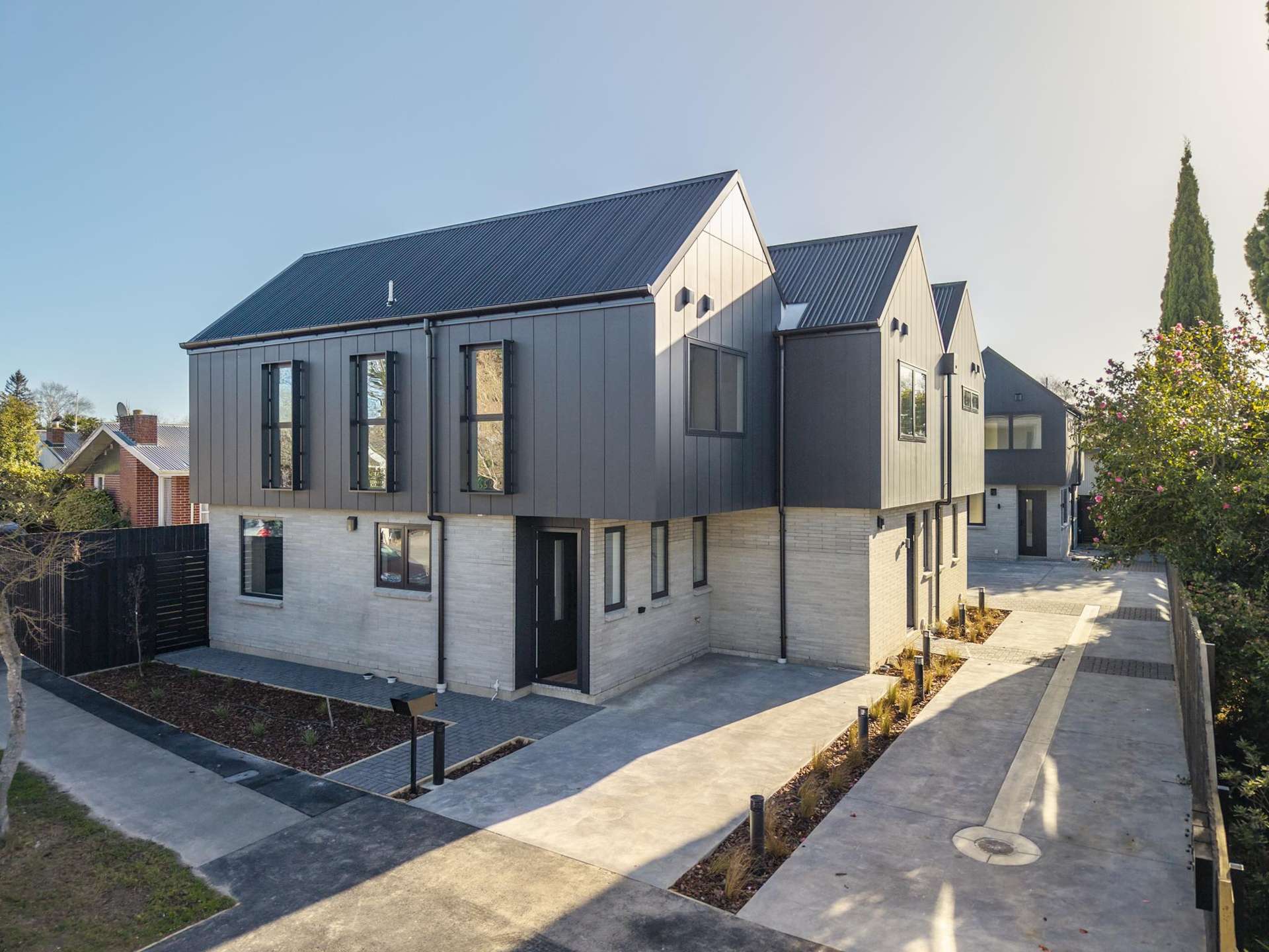 2/12 Newbridge Place Ilam_0