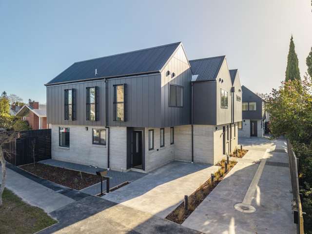 Brand New Boutique Townhouses - Move In Ready!