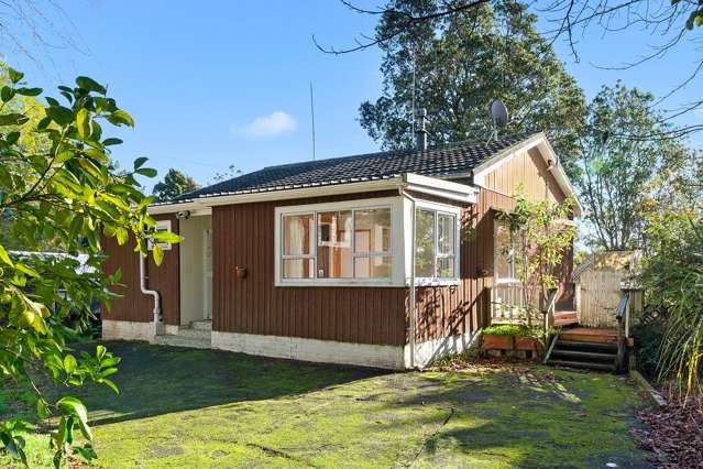 85 Scenic Drive Titirangi_1