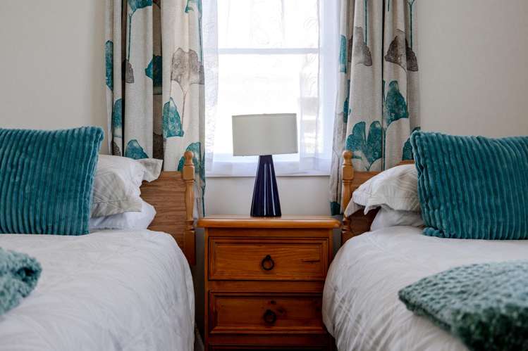 37 Firth Street Cobden_22