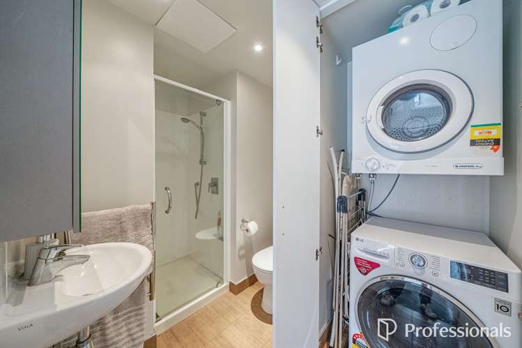 1215/74 Taranaki Street Te Aro_16