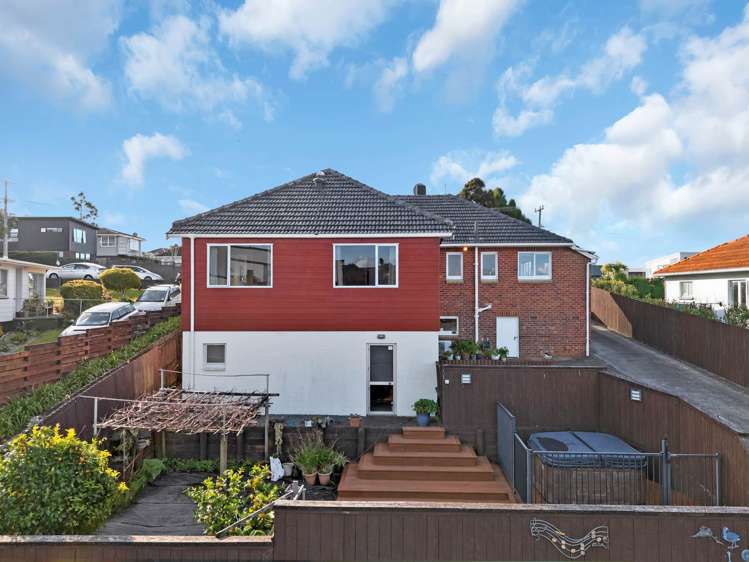 11 Tirimoana Road Te Atatu South_15