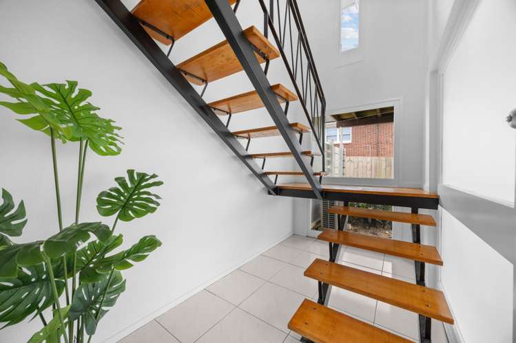 8 Portadown Avenue Pakuranga Heights_13