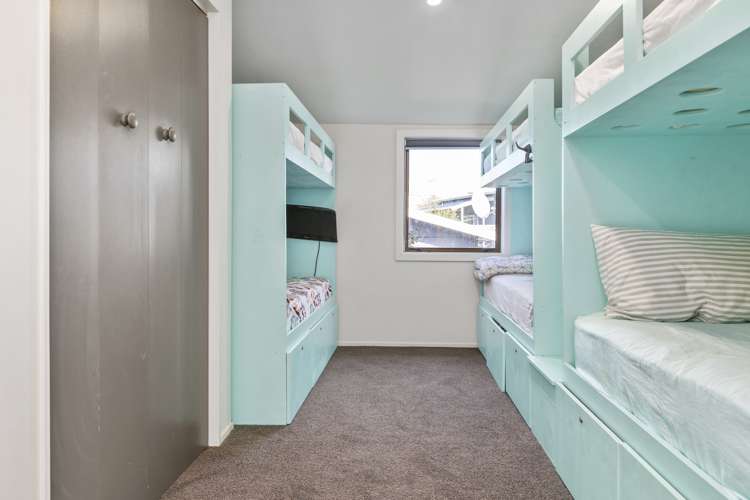 96 Blue Pacific Parade Riversdale Beach_11