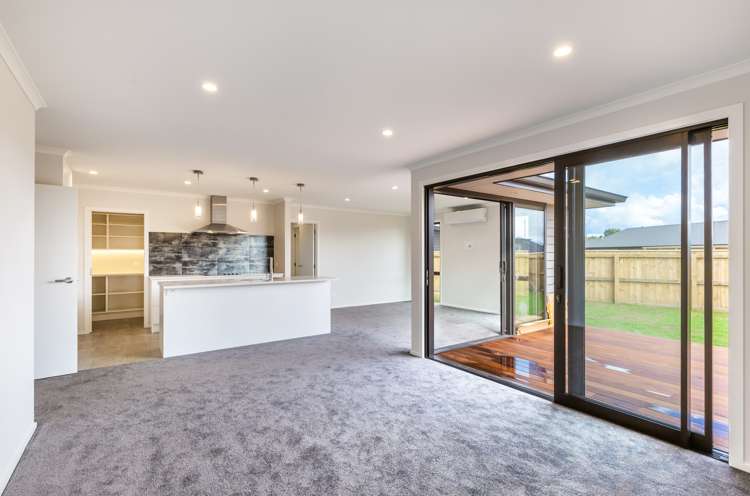 18 Tawhai Crescent Wharewaka_7